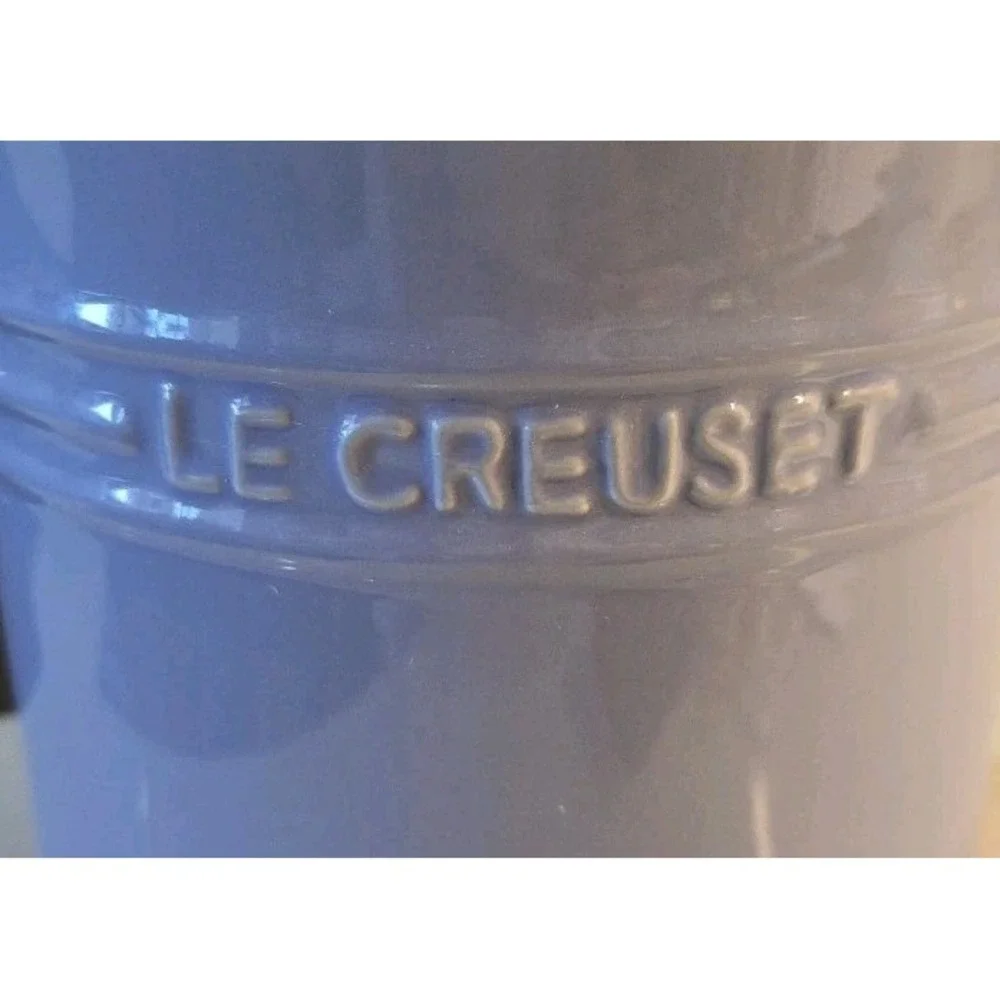 Le Creuset mint no